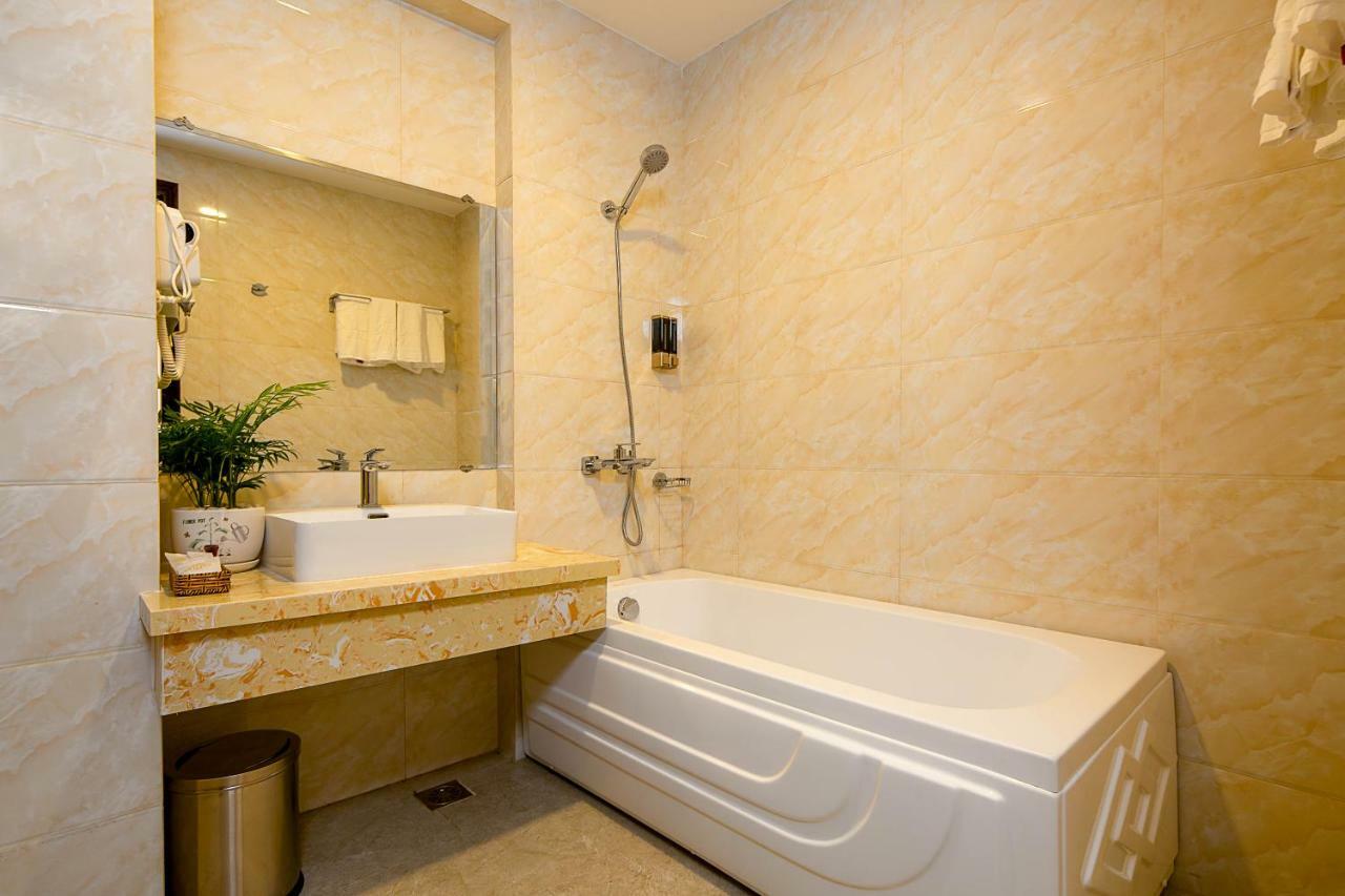 Roliva Hotel & Apartment Danang Exterior foto